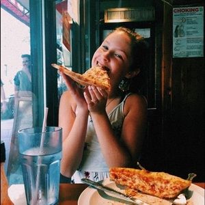 Meet your Posher, Riley